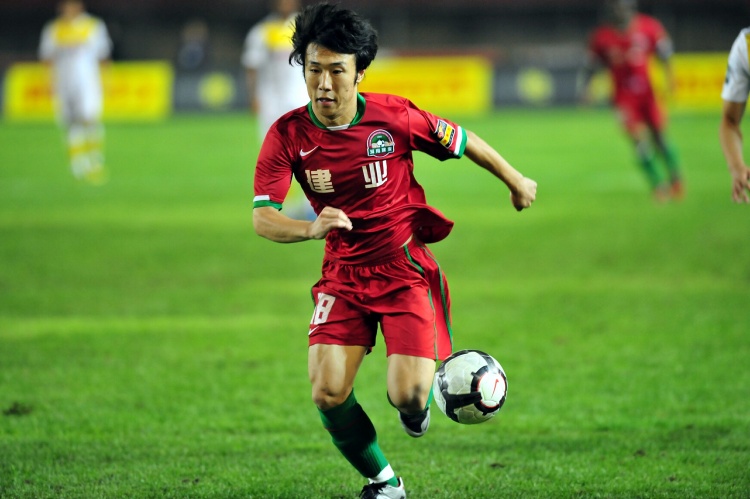 两次被禁足！徐洋出道于鲁能足校曾进国足，上次禁足时贾秀全震惊