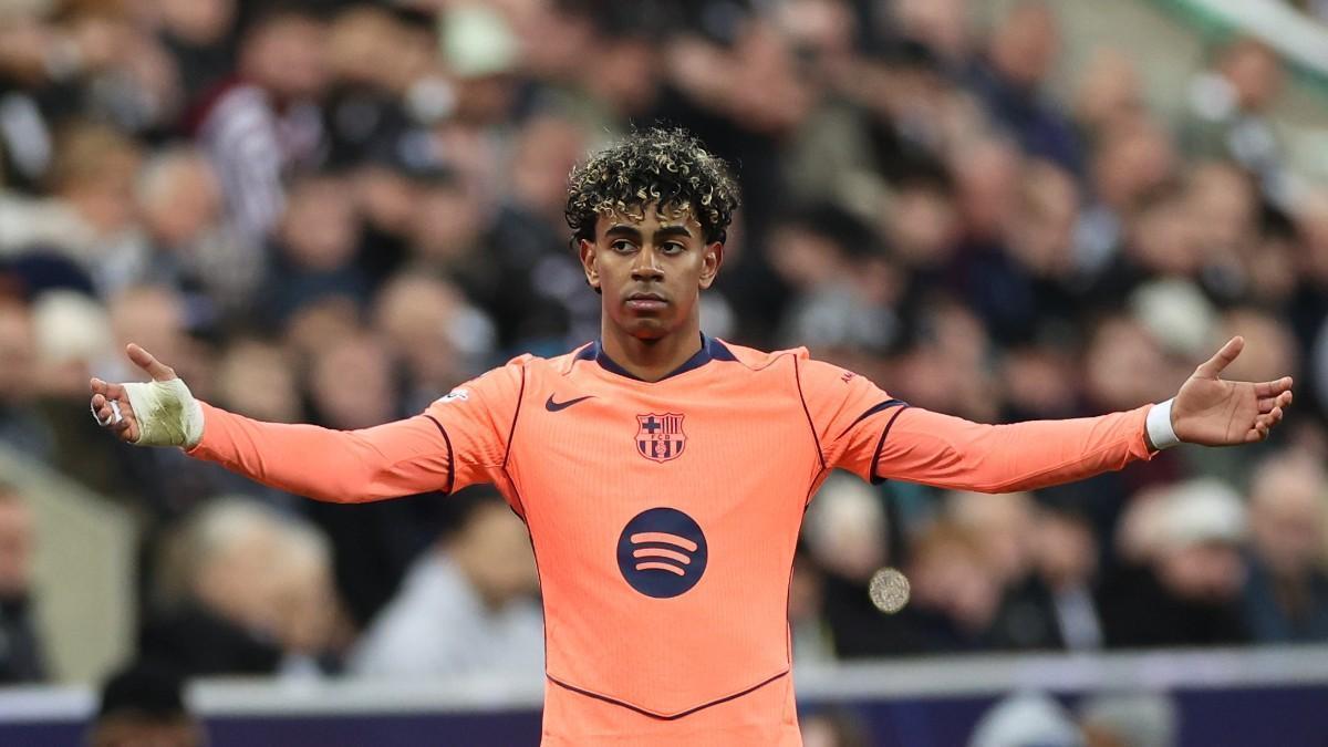 开云体育-每体：亚马尔身体不适缺席巴萨训练，但仍可能有出战塞维利亚