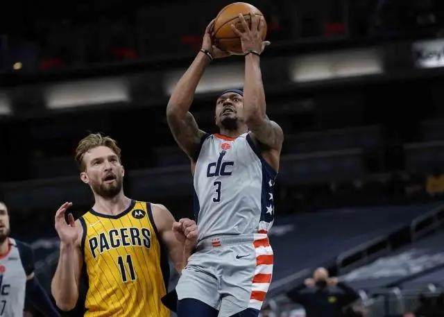 开云app-赢下卡位战奇才遭惨痛代价  比尔腿筋伤势成隐患